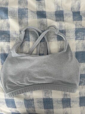 Fleo Light Gray Crossback Sports Bra
